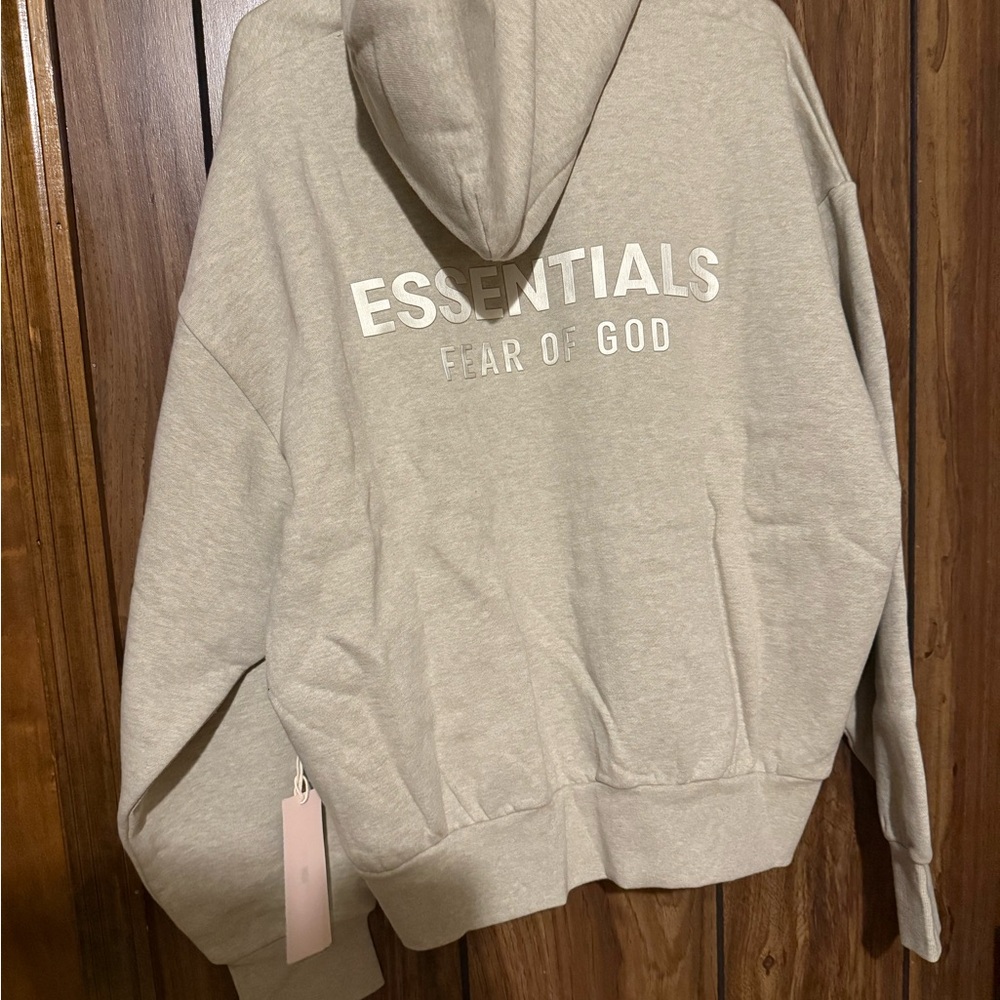 Essentials - Picture 2 of 3